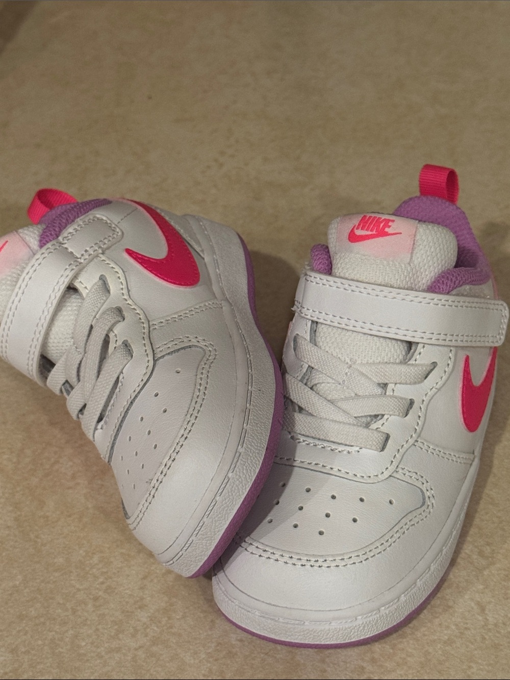 Nike Court Borough Pink & White Sneakers Low 2 toddler size 8